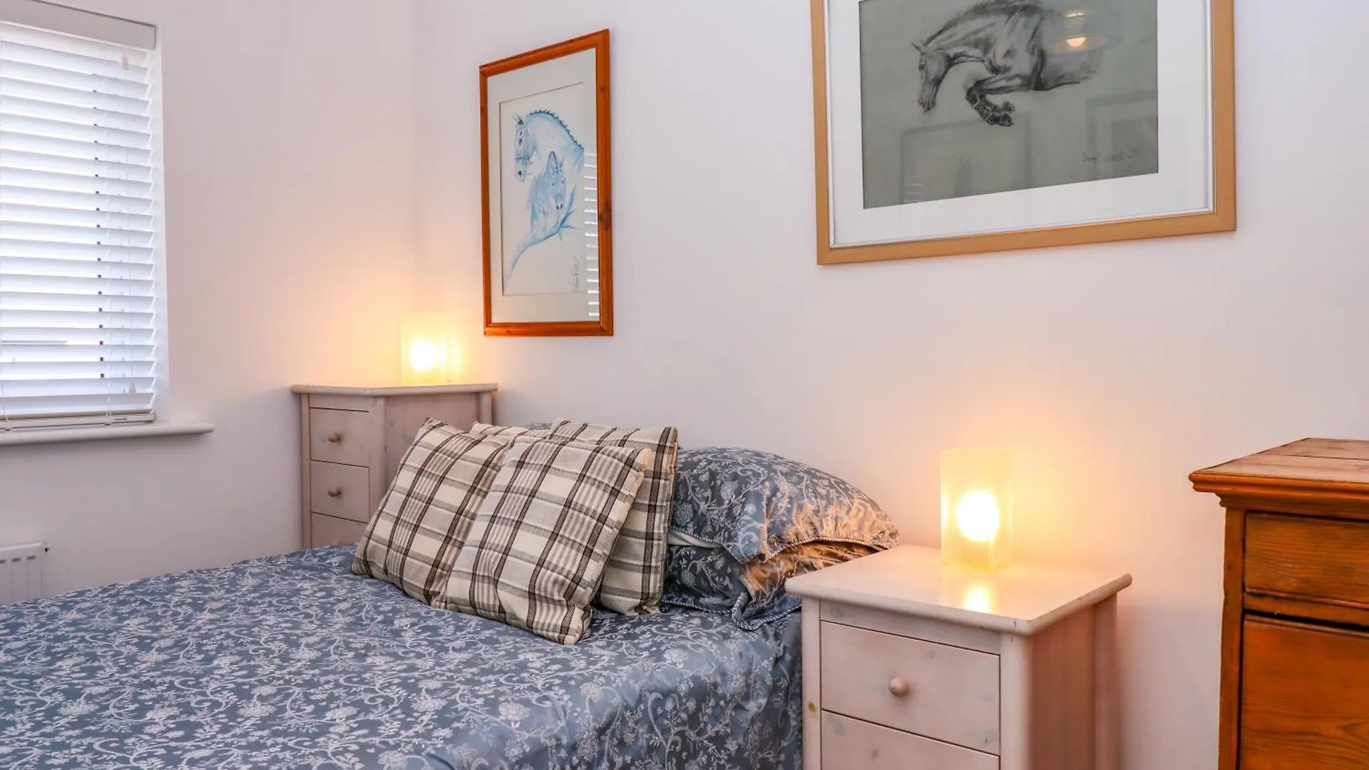20 Marine Drive Villa Exeter United Kingdom